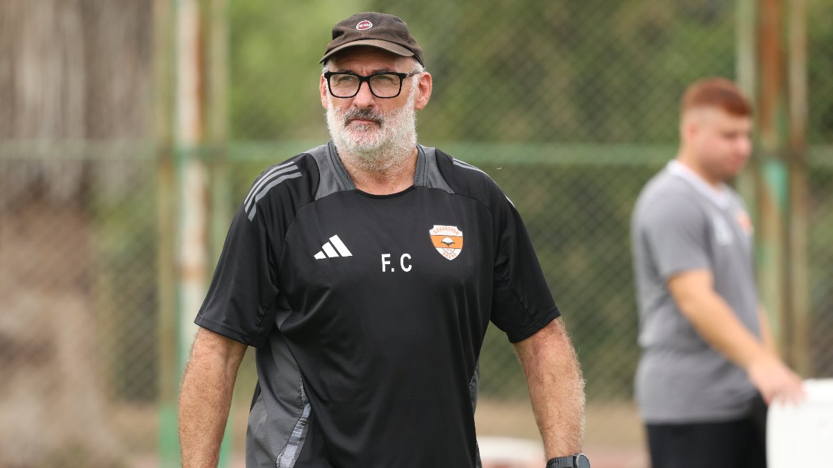 Adanaspor’da François Ciccolini’nin sözleşmesi feshedildi