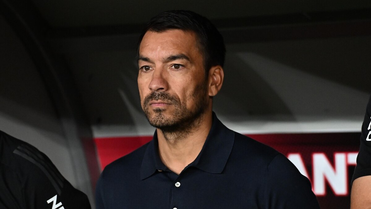 Giovanni van Bronckhorst’tan takıma moral izni