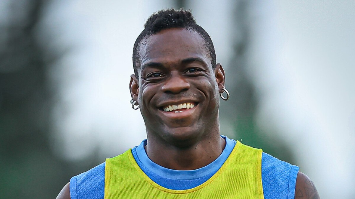 Mario Balotelli adım adım İtalya’ya